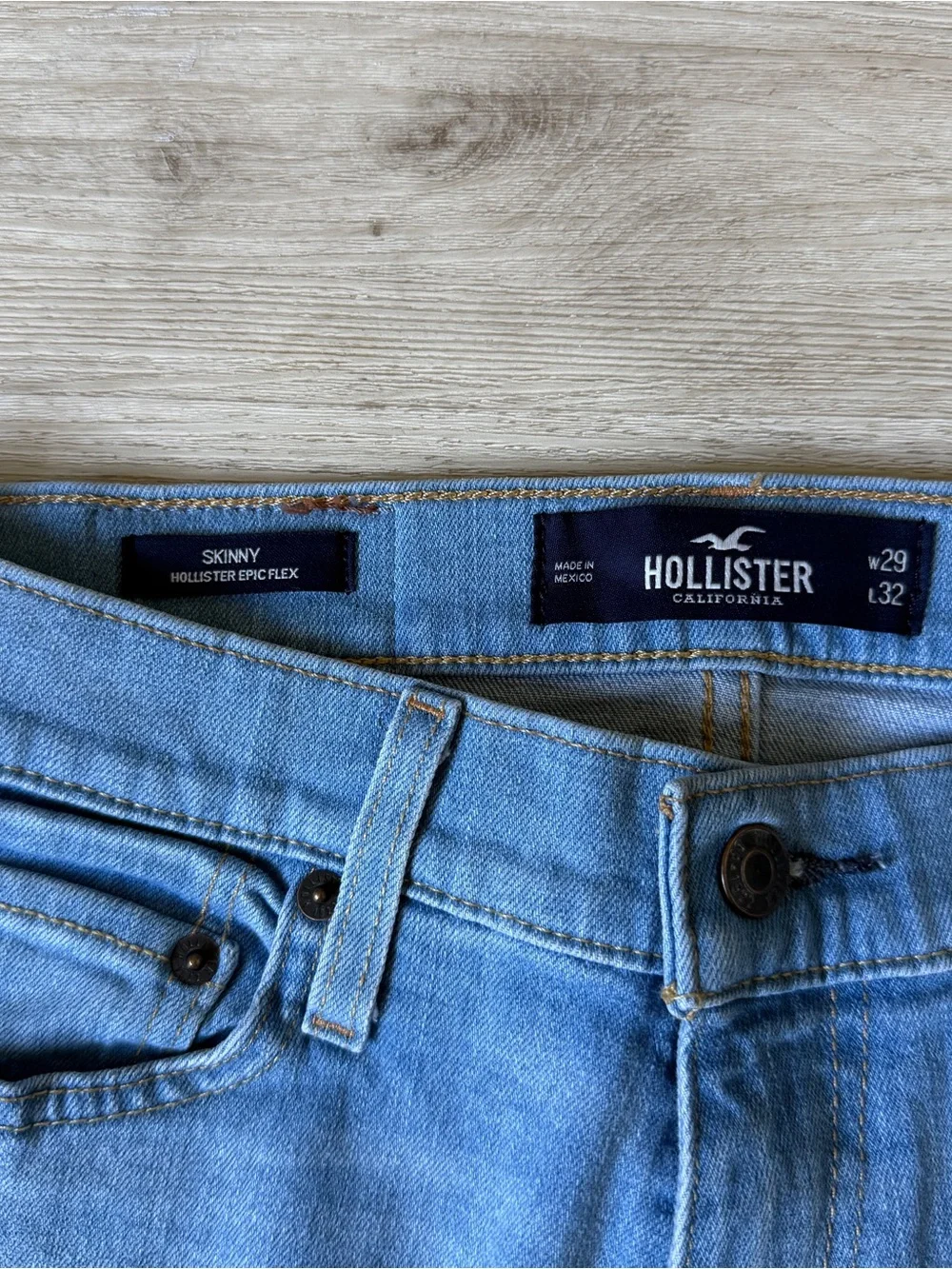 Hollister Epic Flex Skinny Jeans Men’s 29x32 Light Wash Stretch Denim